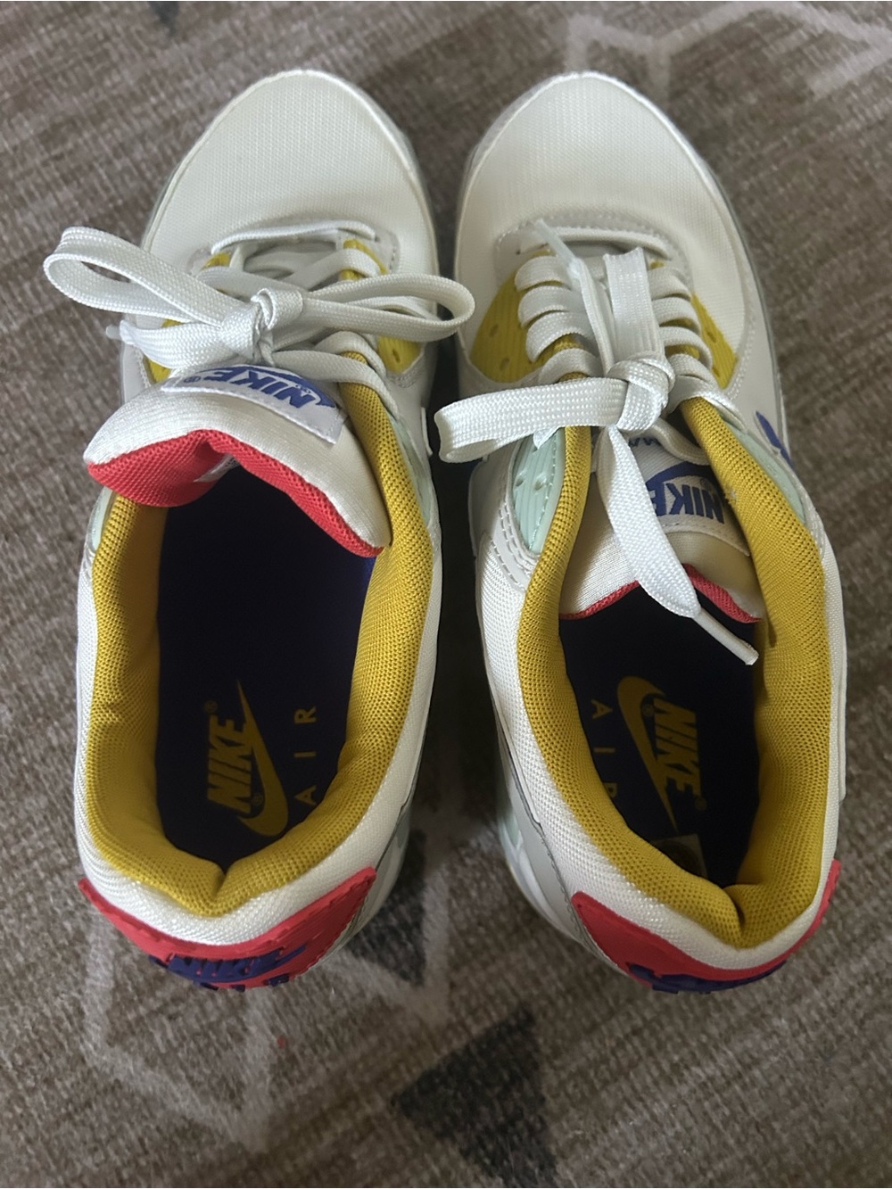 Nike Air Max 90 - Picture 7 of 9